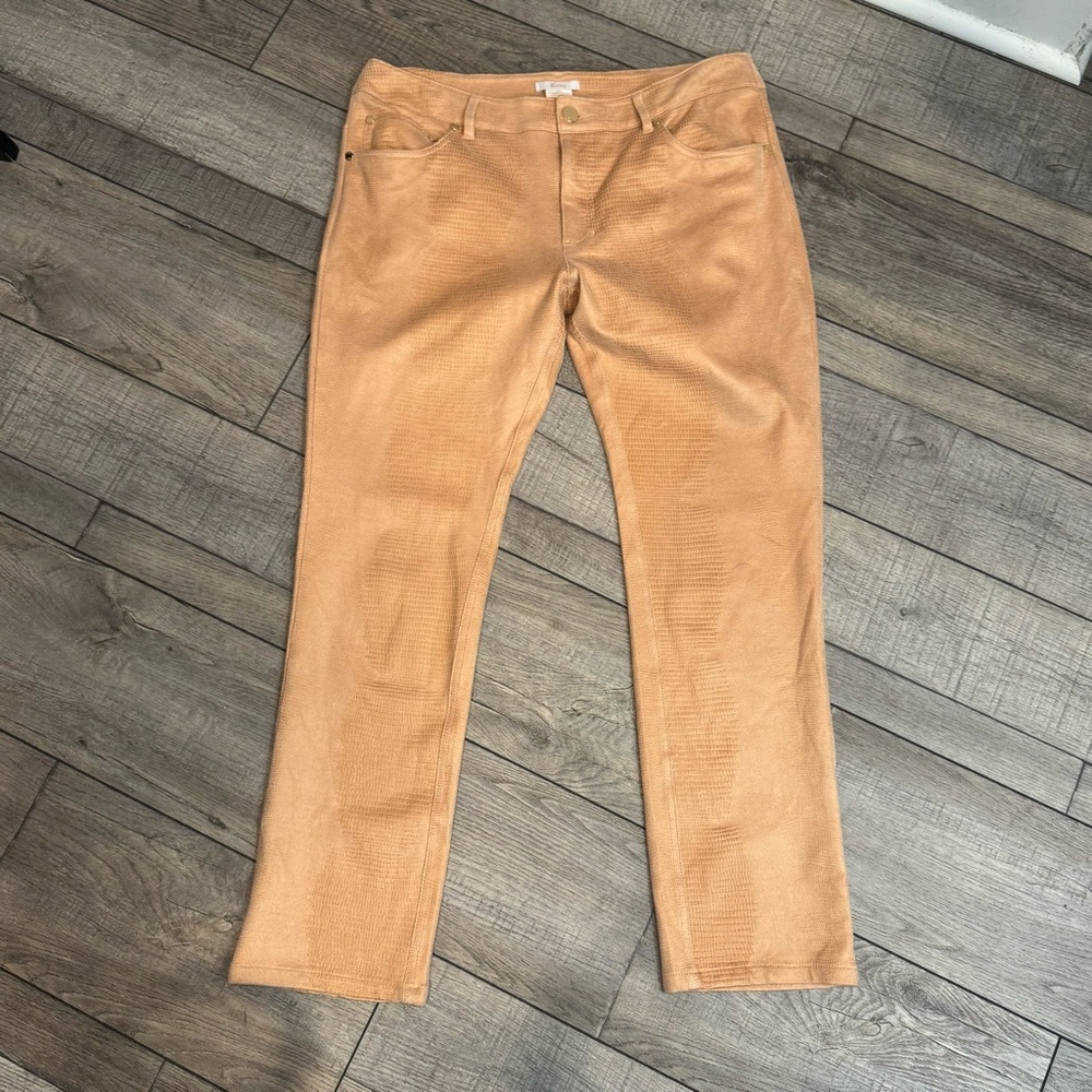 Peach Snakeskin Textured Pants - 12